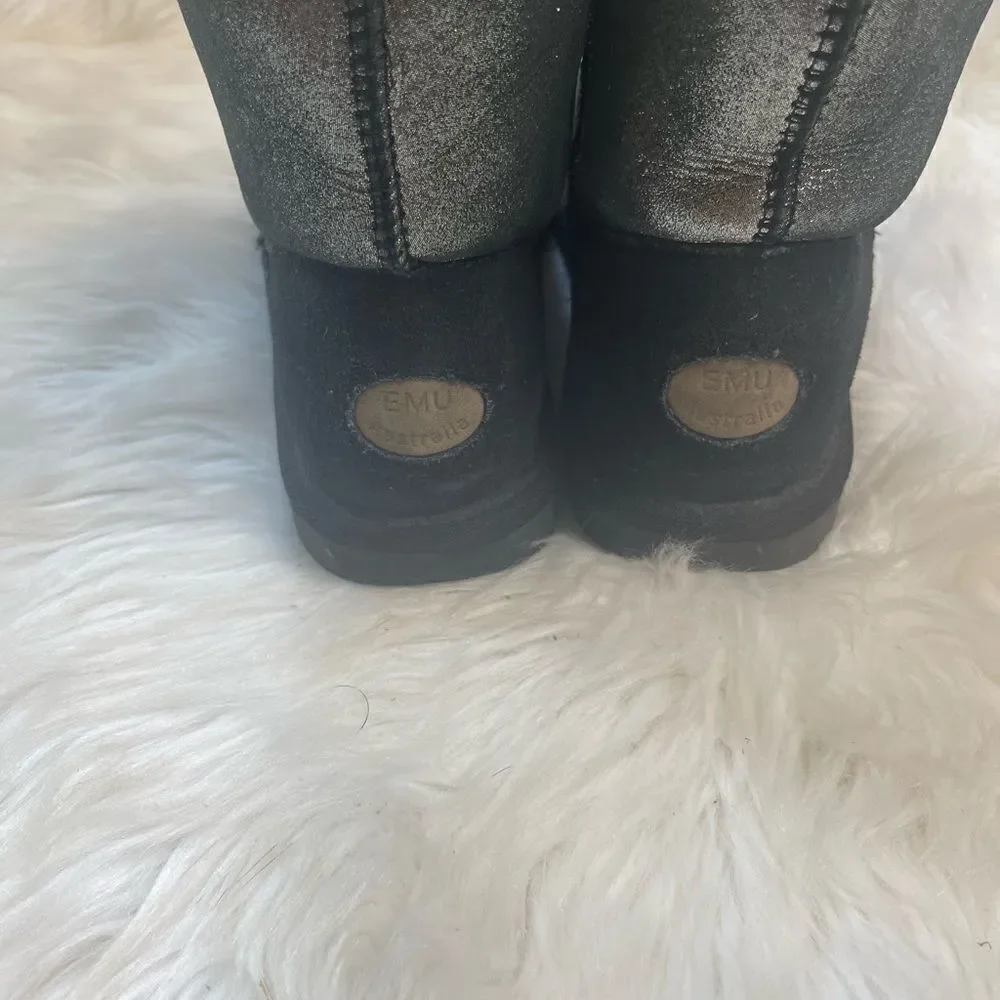 EMU Australia Stinger Metallic pewter and black sheepskin mini boots size 9